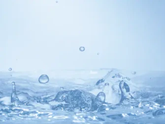 Обогреваемый бак для дистиллированной воды